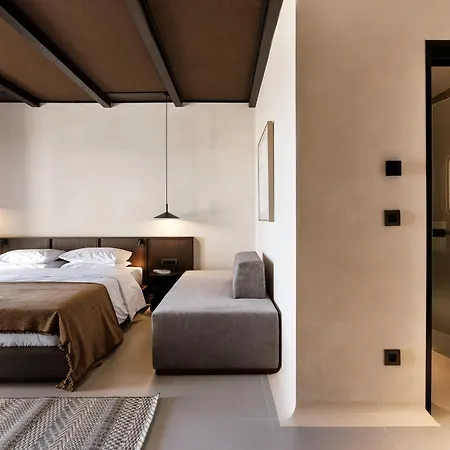Sir Maximus Boutique & Platys Gialos (Mykonos)