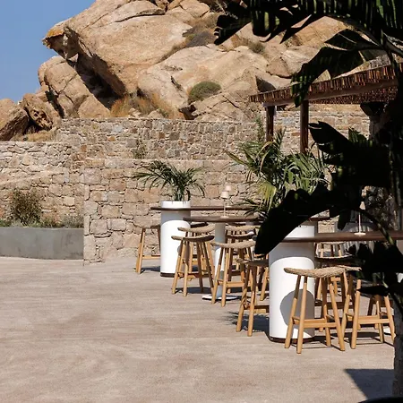 Maximus Mykonos