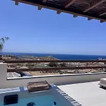 Maximus Mykonos ホテル