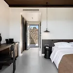 Maximus Mykonos ホテル