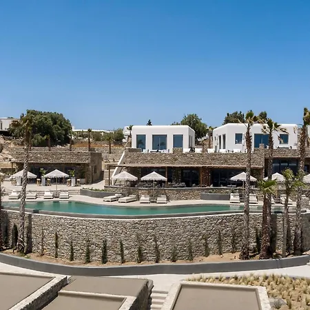 Sir Maximus Boutique & 5* Platis Yialos